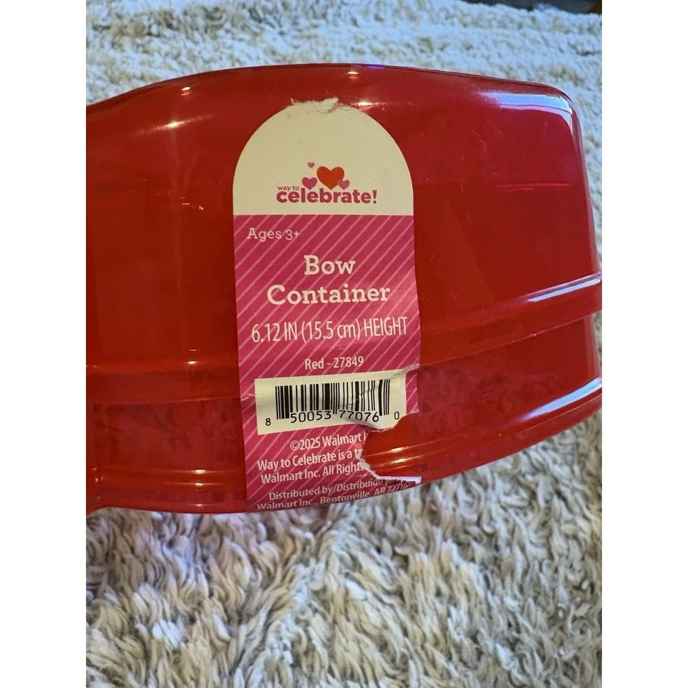 Way to Celebrate Bow Container Red Plastic‎ Gift Box Valentine 6.12in NWT 27849